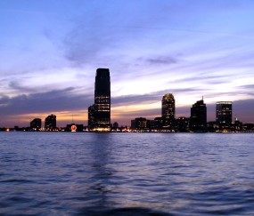 小孩感冒咳嗽能吃玉米香肠吗（咳嗽可以吃玉米香肠吗）